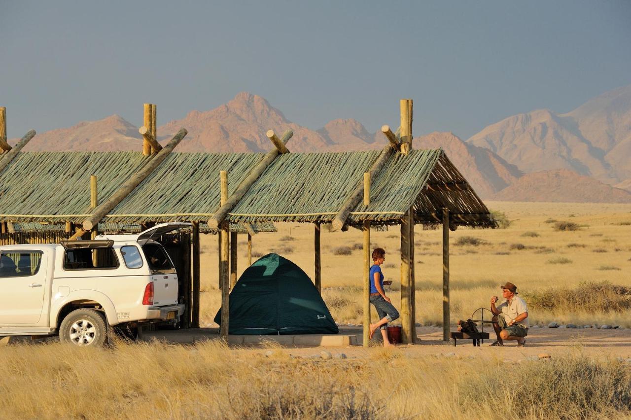 Sossus Oasis Campsite Sesriem Bagian luar foto