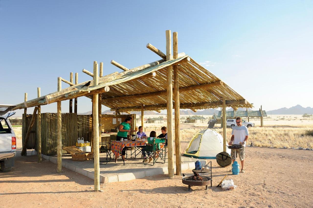 Sossus Oasis Campsite Sesriem Bagian luar foto