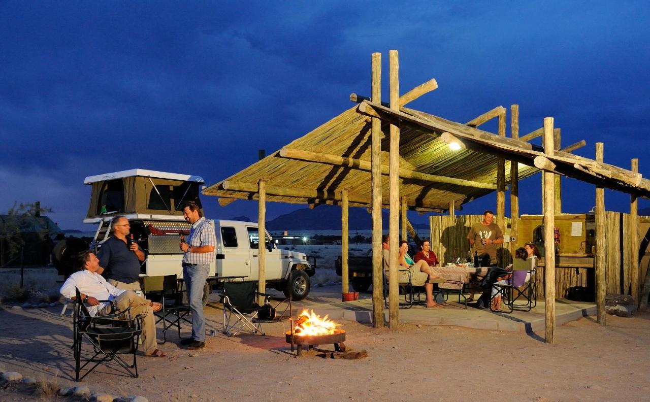 Sossus Oasis Campsite Sesriem Bagian luar foto